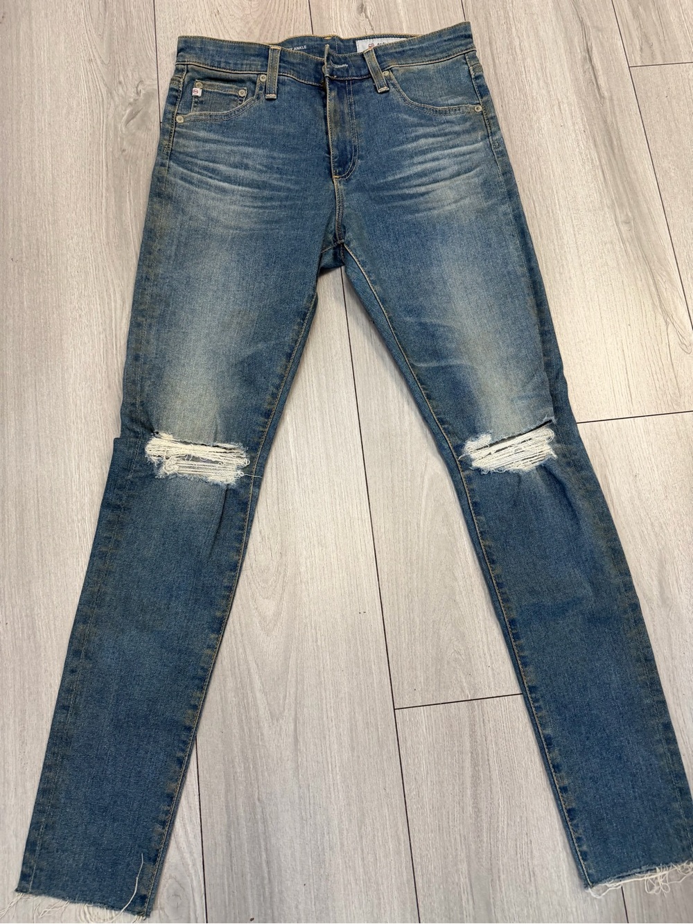 Ag Adriano Goldschmied Women’s Skinny Jeans - Medium Blue with Knee Rips